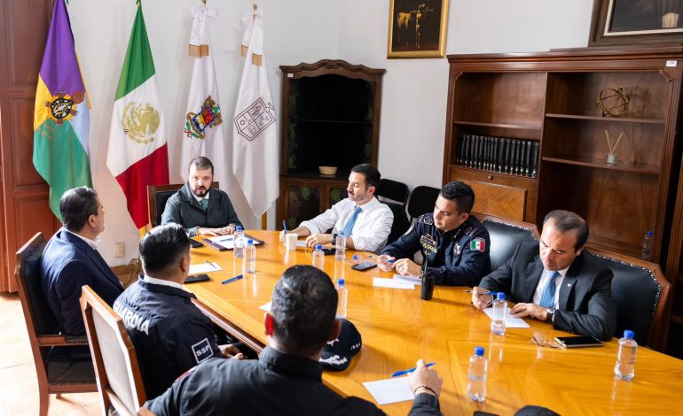 Guardia Civil y Policía mantienen operativo en el centro histórico para evitar instalación de comercio informal