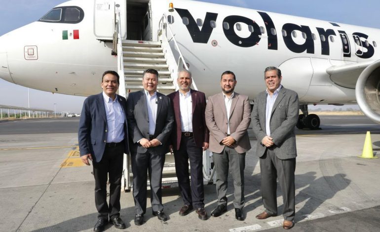 Michoacán impulsa su turismo con inversión de mil mdp en el Aeropuerto de Morelia: Bedolla