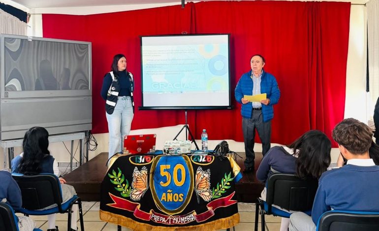 En Prepa Taximaroa imparten conferencias sobre salud mental y emocional
