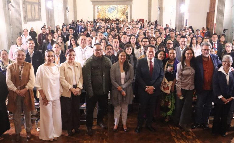 Michoacán presenta Atlas Pedagógico en Foro Nacional de la Nueva Escuela Mexicana