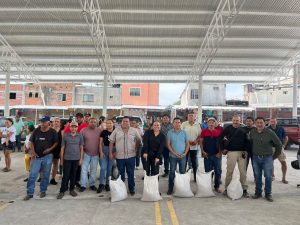 Entrega Sader 12.6 toneladas de minerales orgánicos a 127 productores de Tierra Caliente