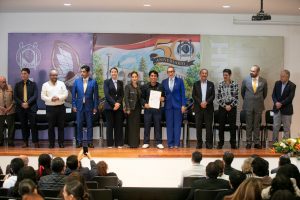 CON CUARTA ACREDITACIÓN Y MATRÍCULA HISTÓRICA, LICENCIATURA EN ECONOMÍA DE LA UMSNH CELEBRA SU 50 ANIVERSARIO