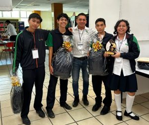 Estudiantes del Cecytem triunfan en Rally Matemático