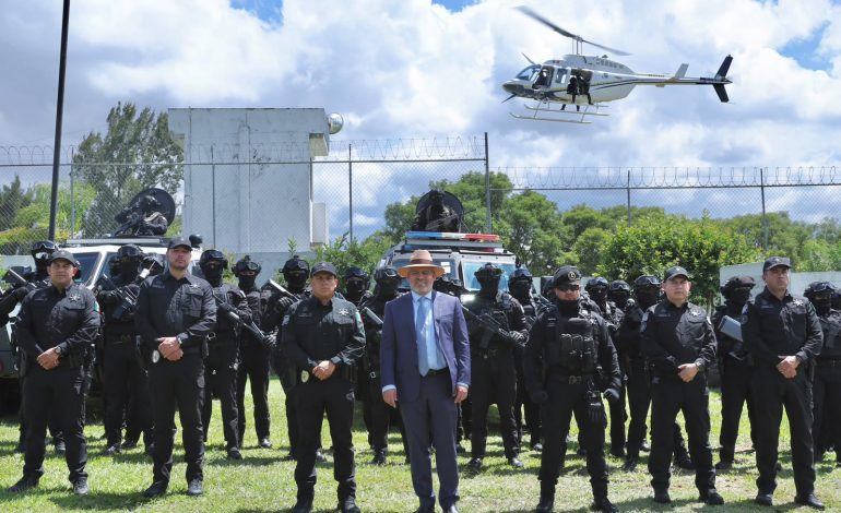 Destaca Bedolla estado de fuerza del nuevo Grupo de Operaciones Especiales de la Guardia Civil