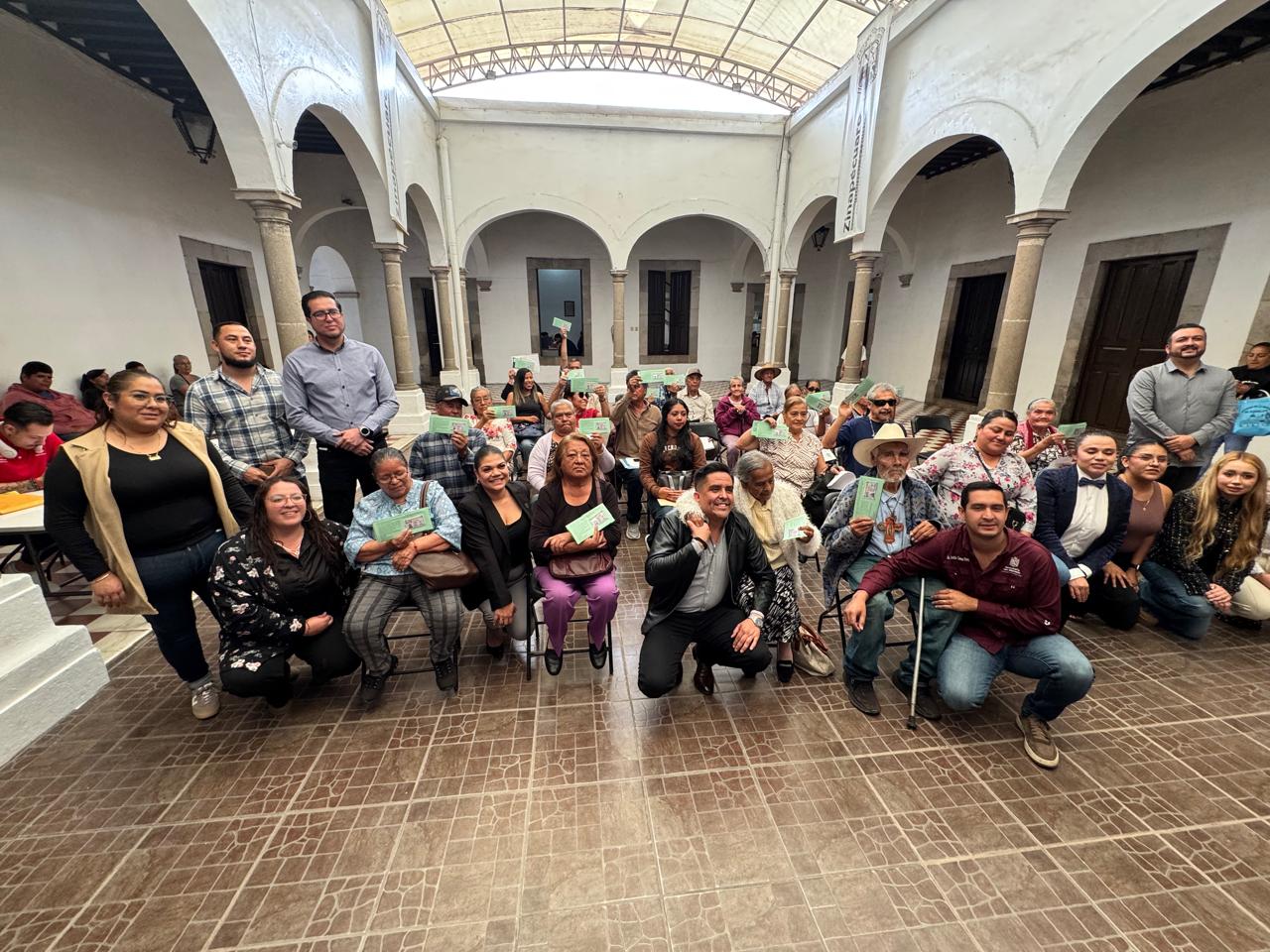 Entrega Semigrante 22 visas de Reencuentro Familiar en Zinapécuaro