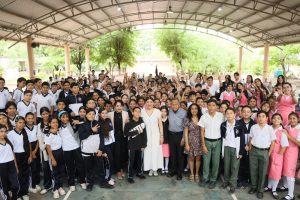 Seimujer lleva la estrategia “Juega, Sueña, Decide” a estudiantes de Huetamo