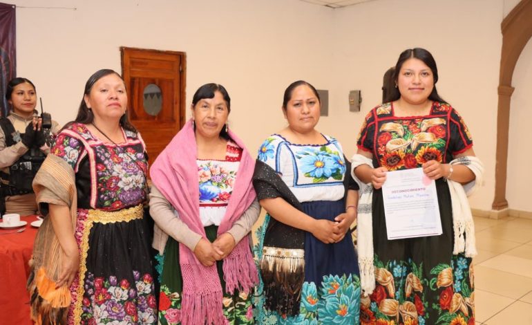 Seimujer acerca derechos y autonomía a mujeres rurales con 127 Centros LIBRE