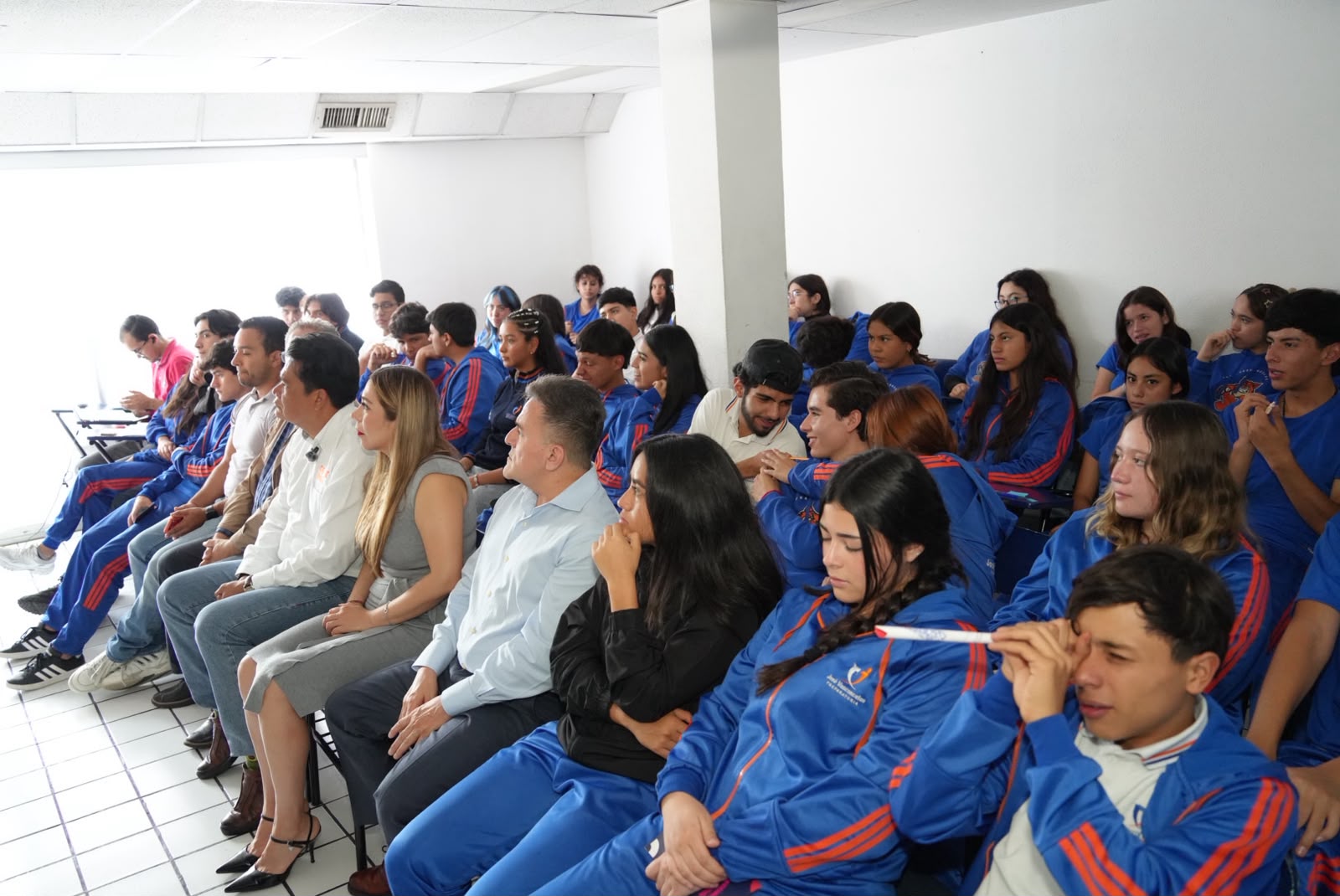 Promueven prevención de la violencia digital entre la juventud michoacana