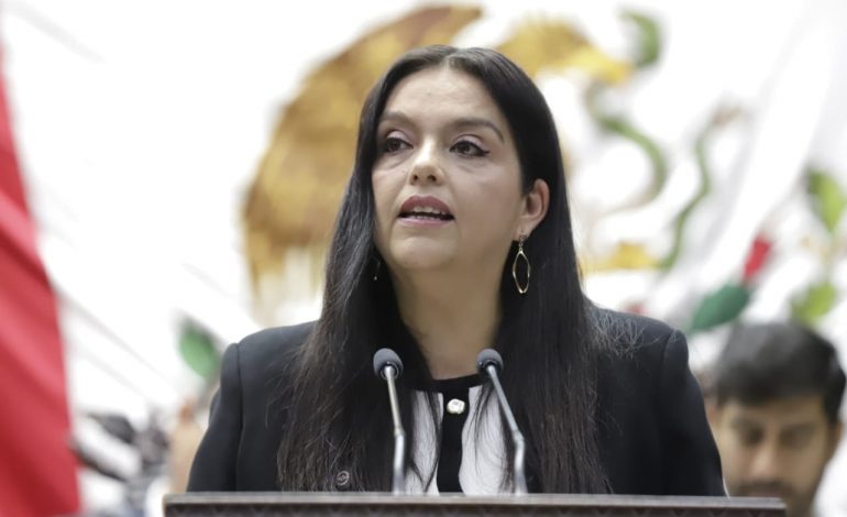 Propone diputada Tere Herrera reconocer el acecho como una forma de violencia contra las mujeres