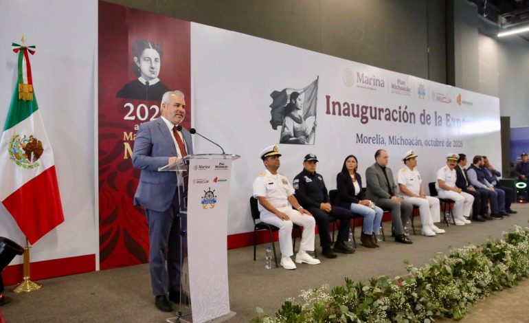 Reconoce Bedolla amplia participación de la Marina en el rescate del lago de Pátzcuaro