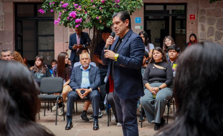 Ernesto Núñez llama a fortalecer la vinculación entre universidades y empresas en Michoacán