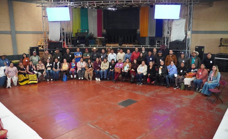 Encabeza DIF Michoacán el Primer Encuentro de Enlaces Comunitarios en Opopeo
