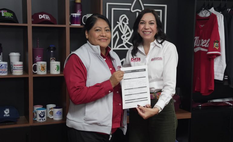 Entregan claves oficiales para consolidar bachilleratos tecnológicos en Michoacán