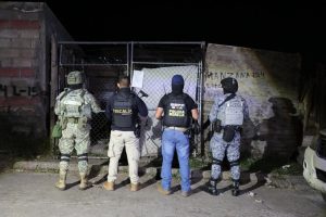 FGE detiene a cinco personas durante operativos contra el narcomenudeo en Morelia y Uruapan