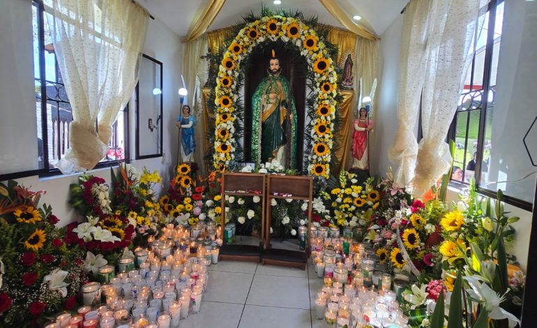 Fieles celebran a San Judas Tadeo y el sexto aniversario de su ermita en la Recta de San Pedro