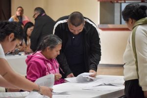 Concluye firma de contratos para beneficiarios de Vivienda para el Bienestar en 5 municipios.