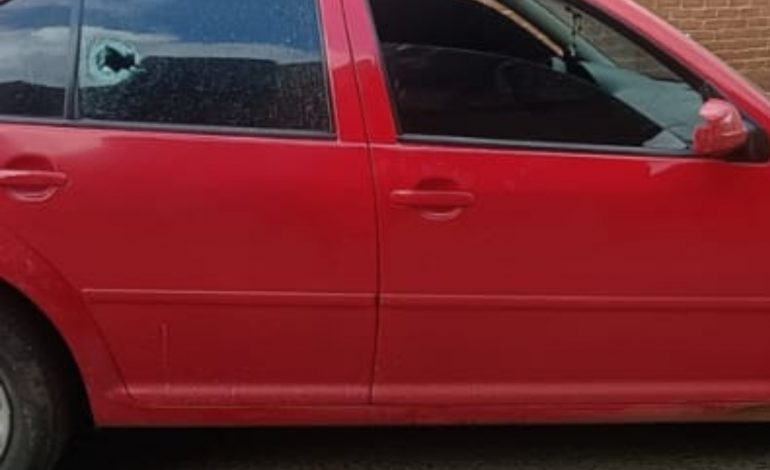 Policía Municipal&nbsp; atiende reporte de agresión&nbsp; contra automovilista en Ciudad Hidalgo; conductor resulta ileso.